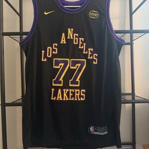 Luka Doncic Los Angeles Lakers Basketball Jersey Size 52 Adult XL NWT